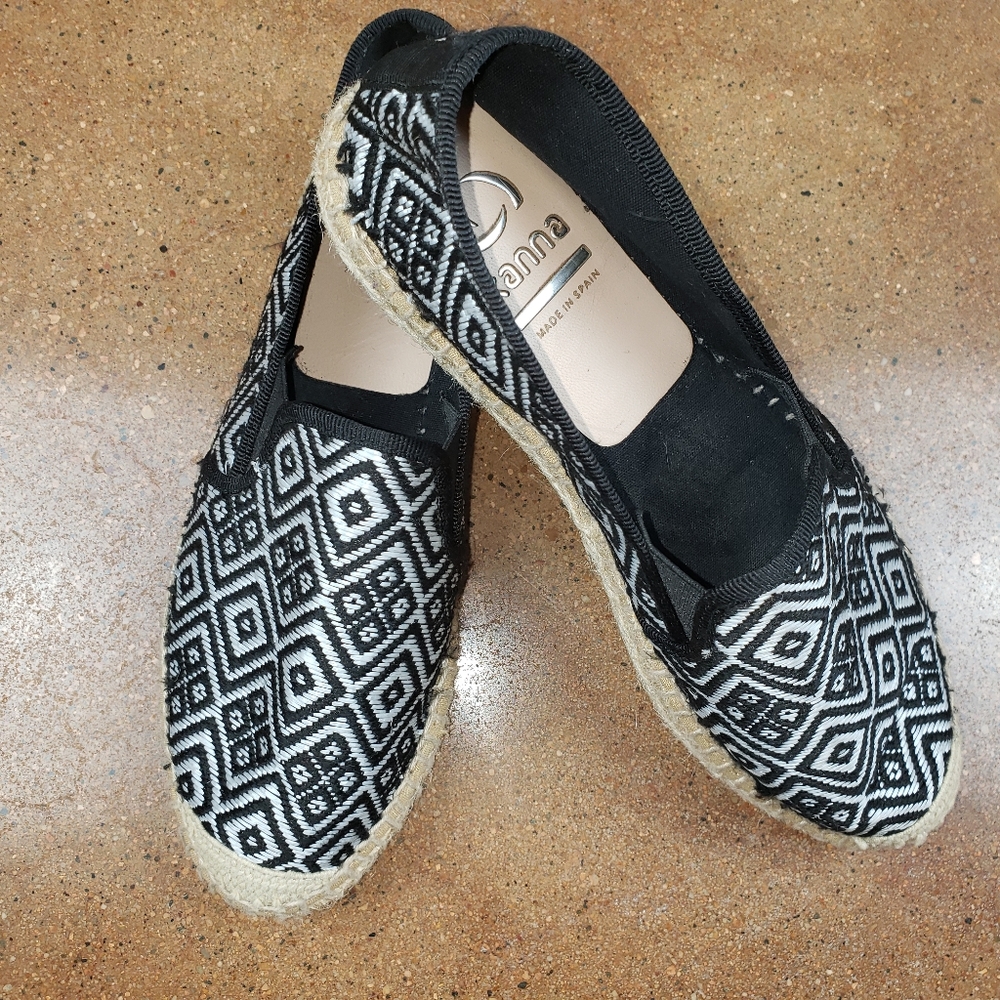 Kanna Kisco Geometric Woven Espadrille, sz 37